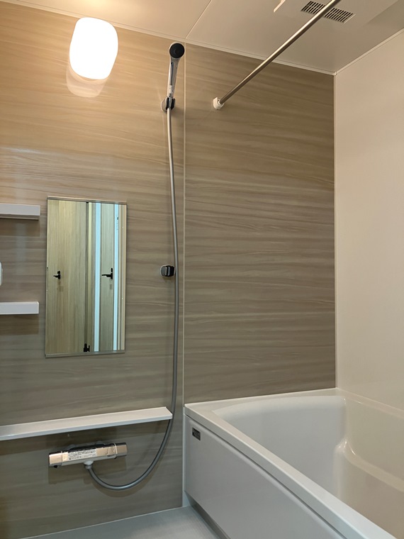 バス・シャワールーム