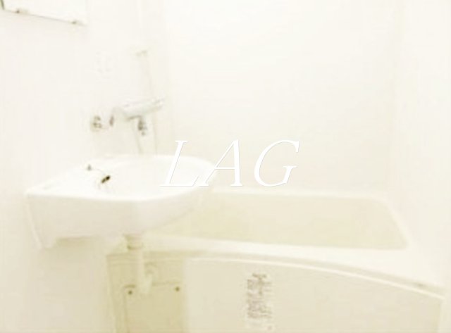 バス・シャワールーム　お風呂です。