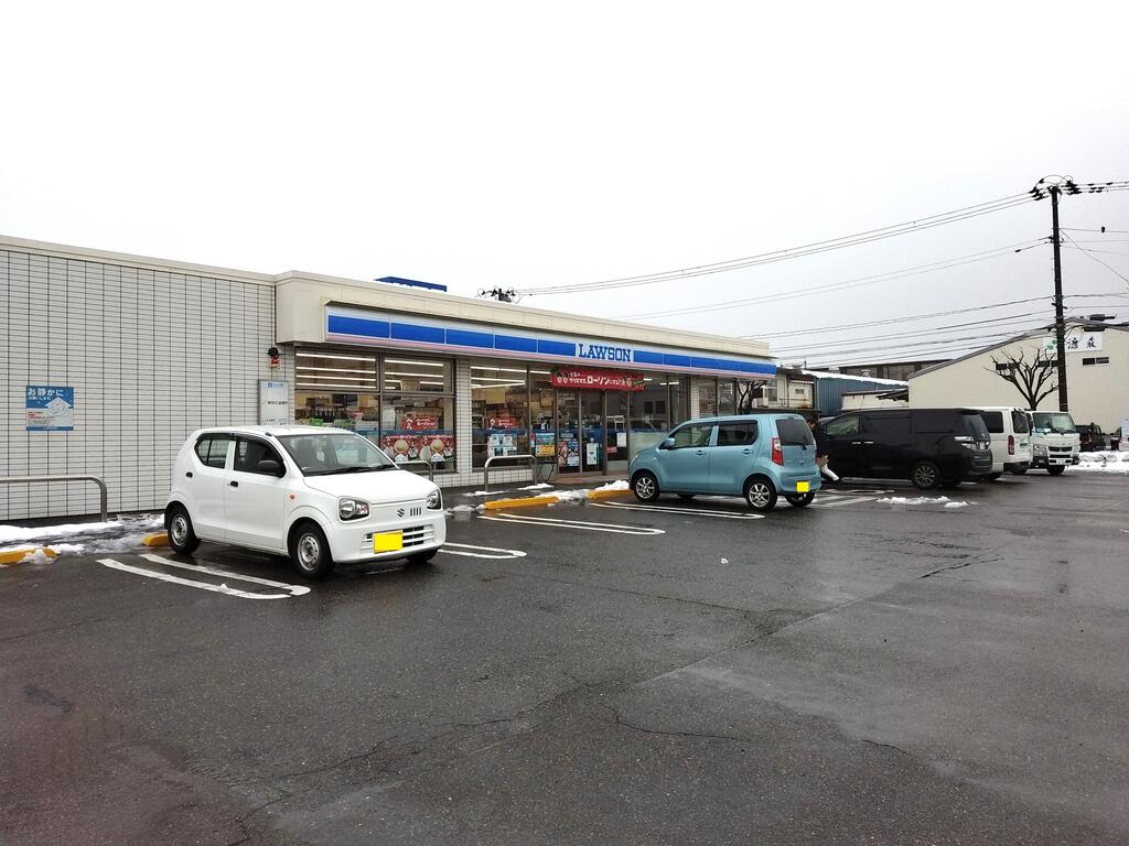 コンビニ　ローソン 新潟卸新町二丁目店（コンビニ）まで507m