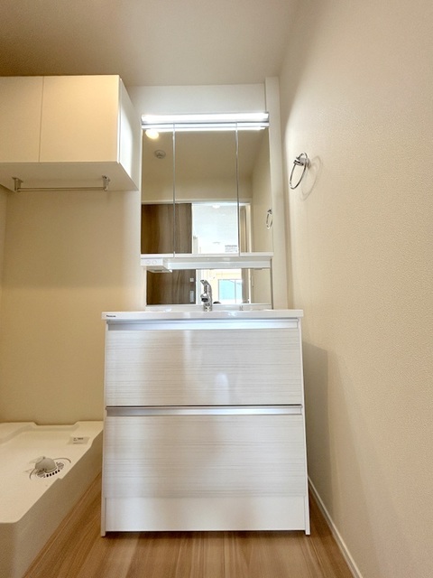 洗面設備　★3面鏡★