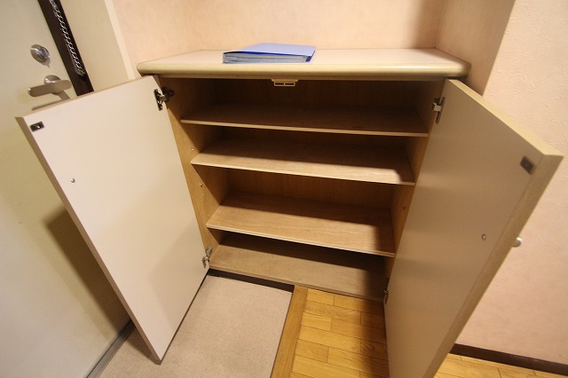 収納　同物件別号室のものです。