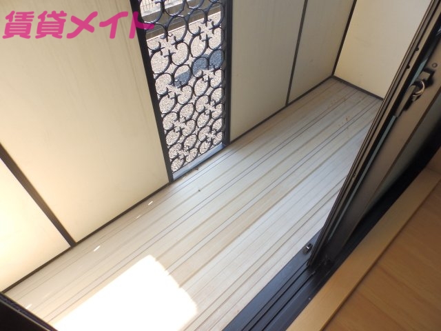 バルコニー　同型参考写真