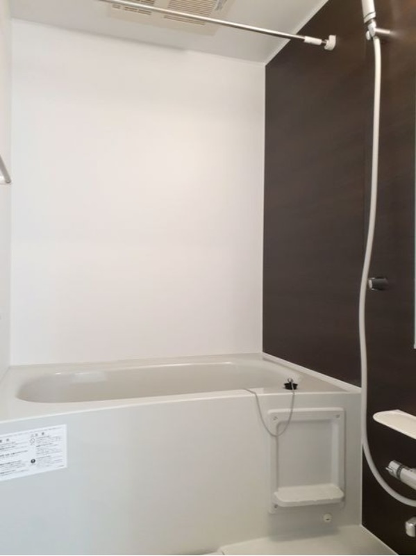 バス・シャワールーム　図面と現状に相違がある場合には現状を優先