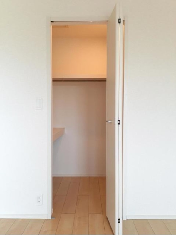 収納　図面と現状に相違がある場合には現状を優先