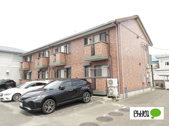 建物外観　ルピナＡ