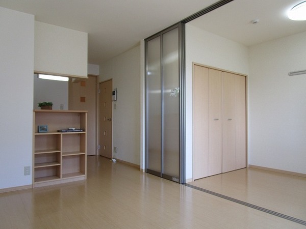 居室・リビング　リビング