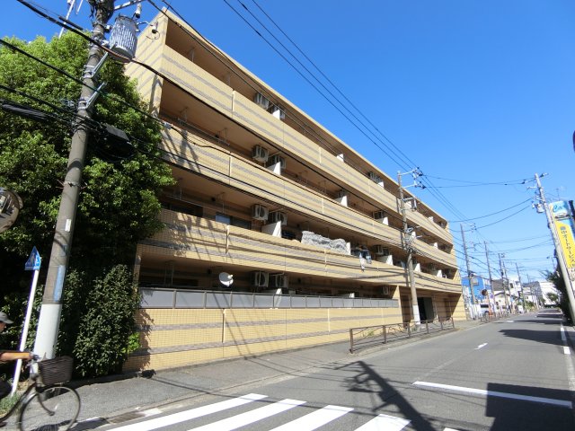 建物外観　2001年完成RCマンション♪