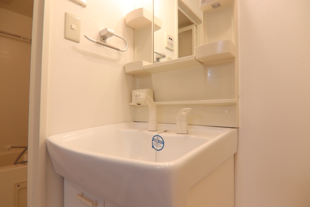 洗面設備　※別室の参考写真の為、現況優先です。