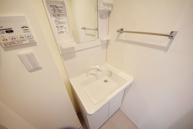 洗面設備　タウンハウジング府中店まで