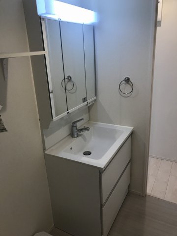 洗面設備　参考写真