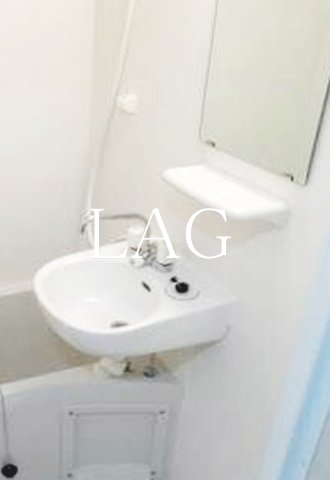 洗面設備　洗面台です。