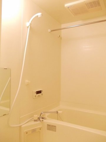 バス・シャワールーム　お風呂です