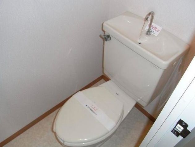 トイレ　ゆったりとした空間のトイレです