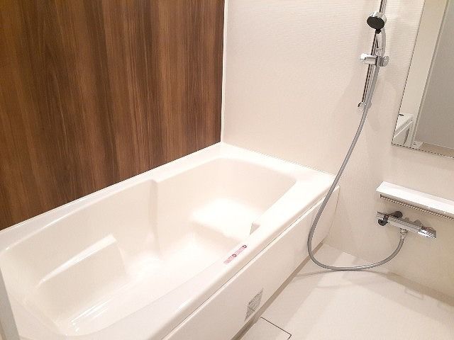 バス・シャワールーム　日々の暮らしに欠かせないお風呂です