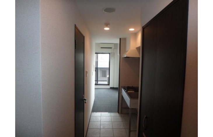 玄関　弊社は都内全域の物件をご紹介可能です！