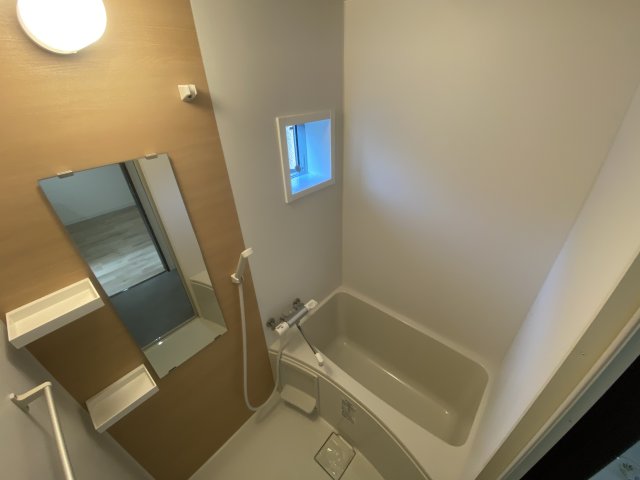 バス・シャワールーム　別部屋参考イメージ写真