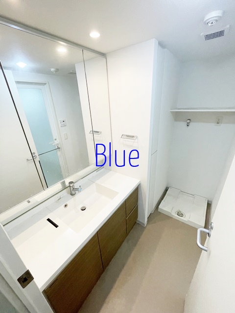 洗面設備　同仕様