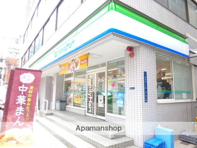 コンビニ　ファミリーマート（コンビニ）まで482m
