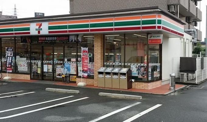 コンビニ　セブンイレブン 日進赤池3丁目店（コンビニ）まで809m