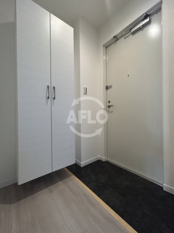 玄関　ソラシアレジデンス九条　玄関