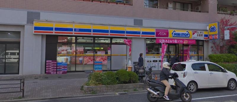 コンビニ　ミニストップ（コンビニ）まで70m
