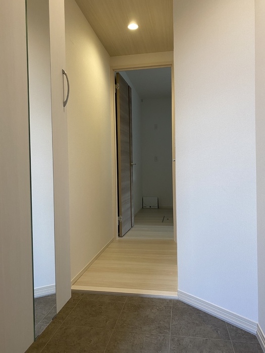 玄関　シューズボックス（トールタイプ）