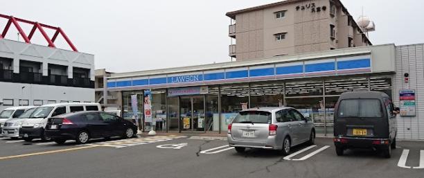 コンビニ　ローソン 八尾美園町一丁目店（コンビニ）まで662m
