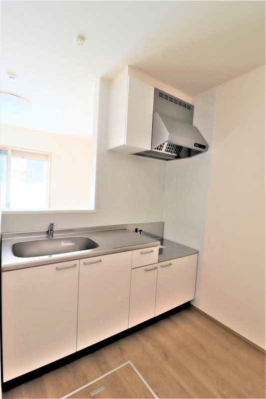 キッチン　対面型キッチンでコミュニケーションも取り易い。