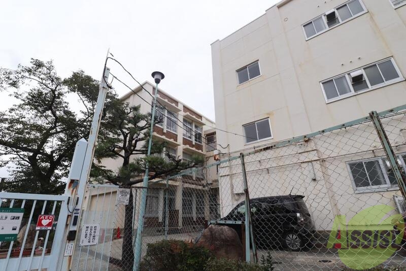 小学校　唐櫃小学校（小学校）まで1200m