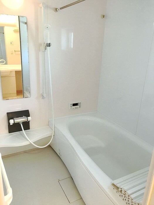 バス・シャワールーム　浴室