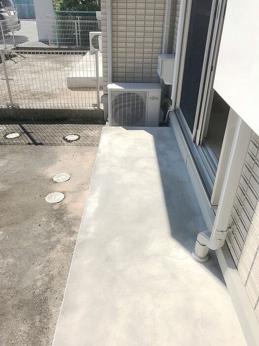 バルコニー　バルコニー