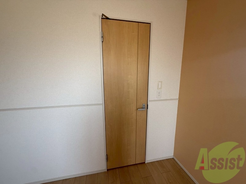 収納　収納箇所はウォークスルークローゼットです。