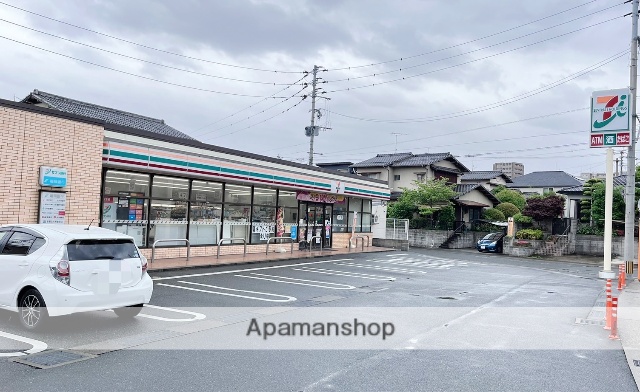 コンビニ　セブン－イレブン大野城瓦田店（コンビニ）まで196m
