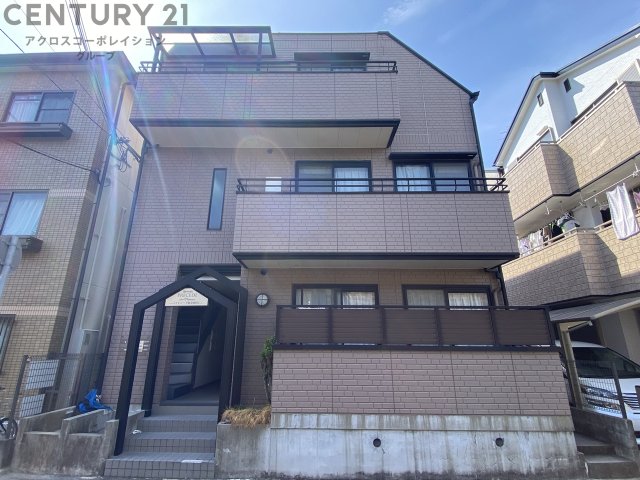 建物外観　敷地内に駐輪場あります！