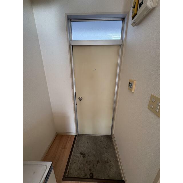 玄関　疲れた日も悲しいことがあった日も、変わらず迎えてくれる愛しの