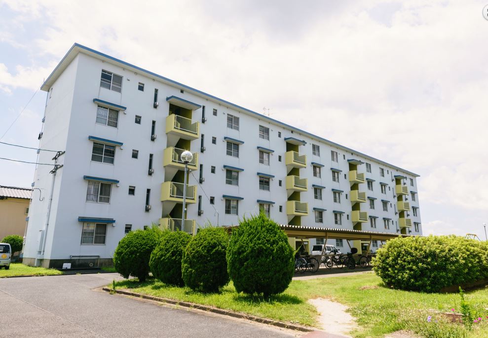 建物外観　外観は落ち着いています