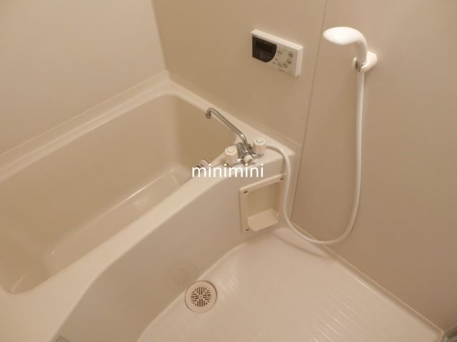 バス・シャワールーム　人気のバス・トイレ別です♪