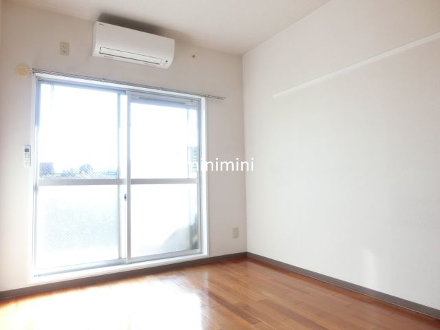 その他部屋・スペース　６帖の洋室です♪