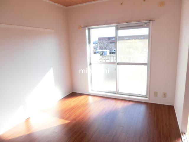 その他　明るい洋室です♪