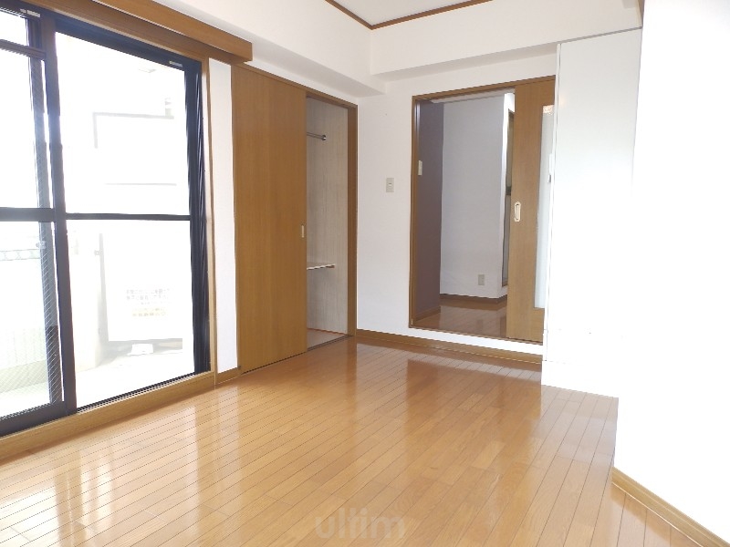 居室・リビング　別の部屋の写真