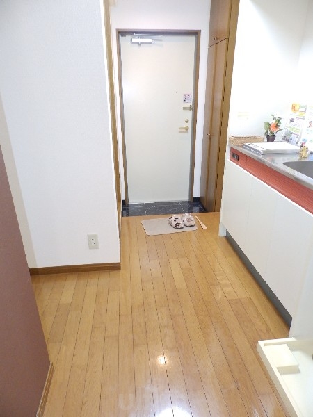 玄関　別の部屋の写真