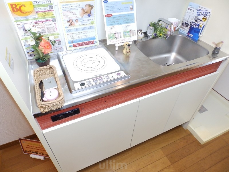 キッチン　別の部屋の写真