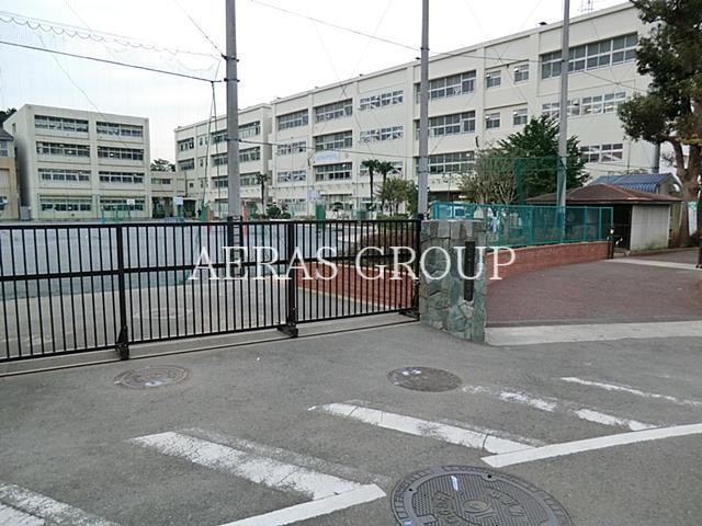小学校　横浜市立三保小学校（小学校）まで1206m
