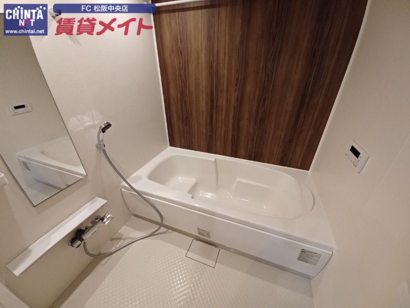 バス・シャワールーム　同型参考写真
