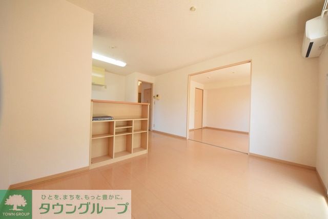 居室・リビング　お問合せはタウンハウジングまで！※現地待合わせ相談可能