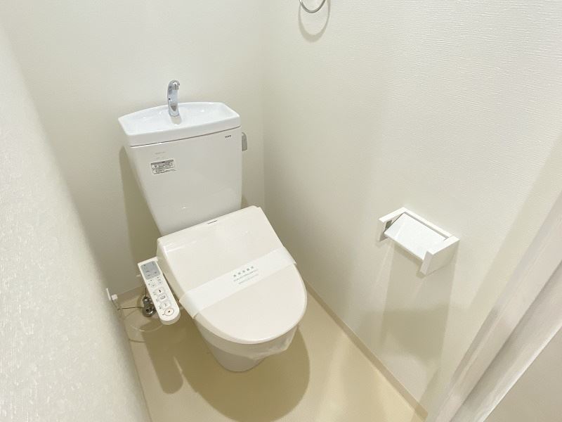 洗面設備　※３０２号室の写真です※