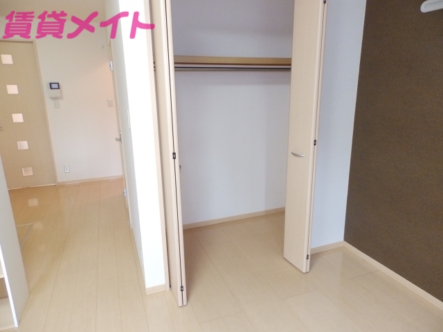 収納　別部屋反転画像参考