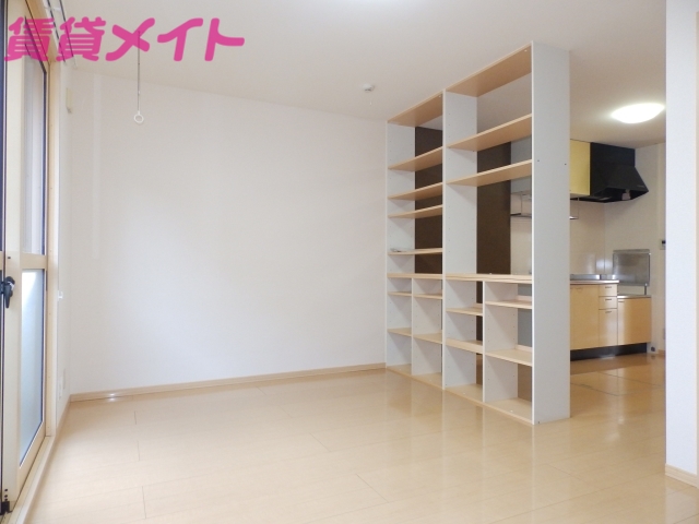 居室・リビング　別部屋反転画像参考
