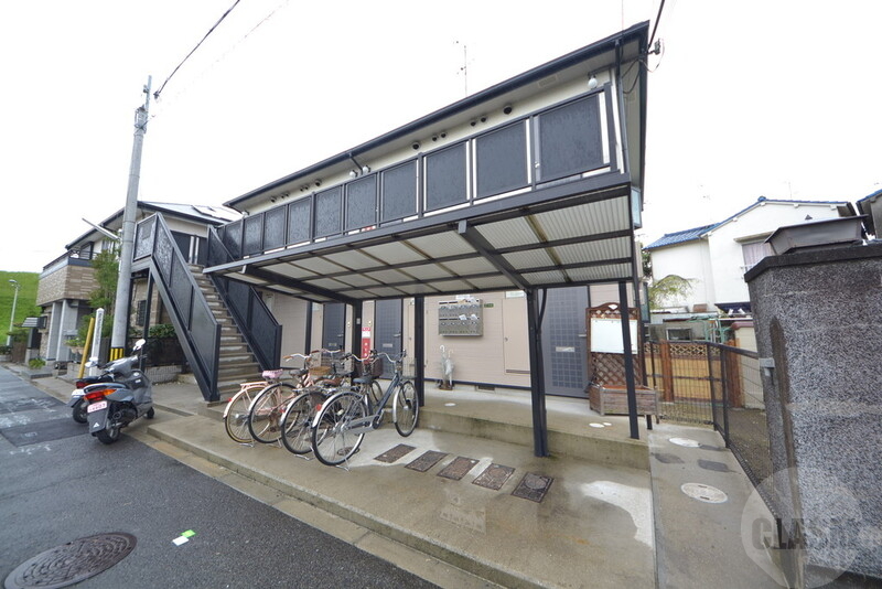 建物外観　すっきりとした玄関