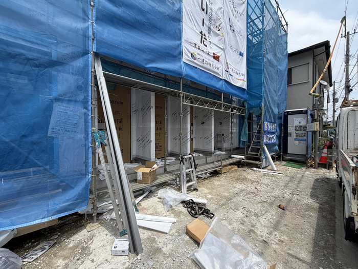 建物外観　建築中